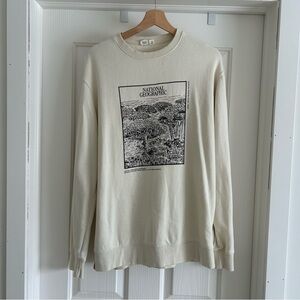 National Geographic Cream Sweatshirt